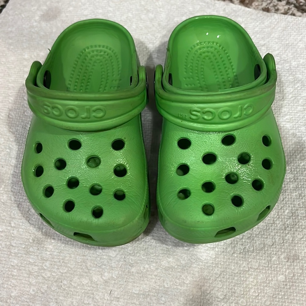 Green crocs